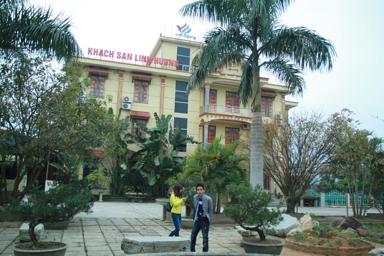 Hotel Khach San Linh Huong Son La Exteriér fotografie